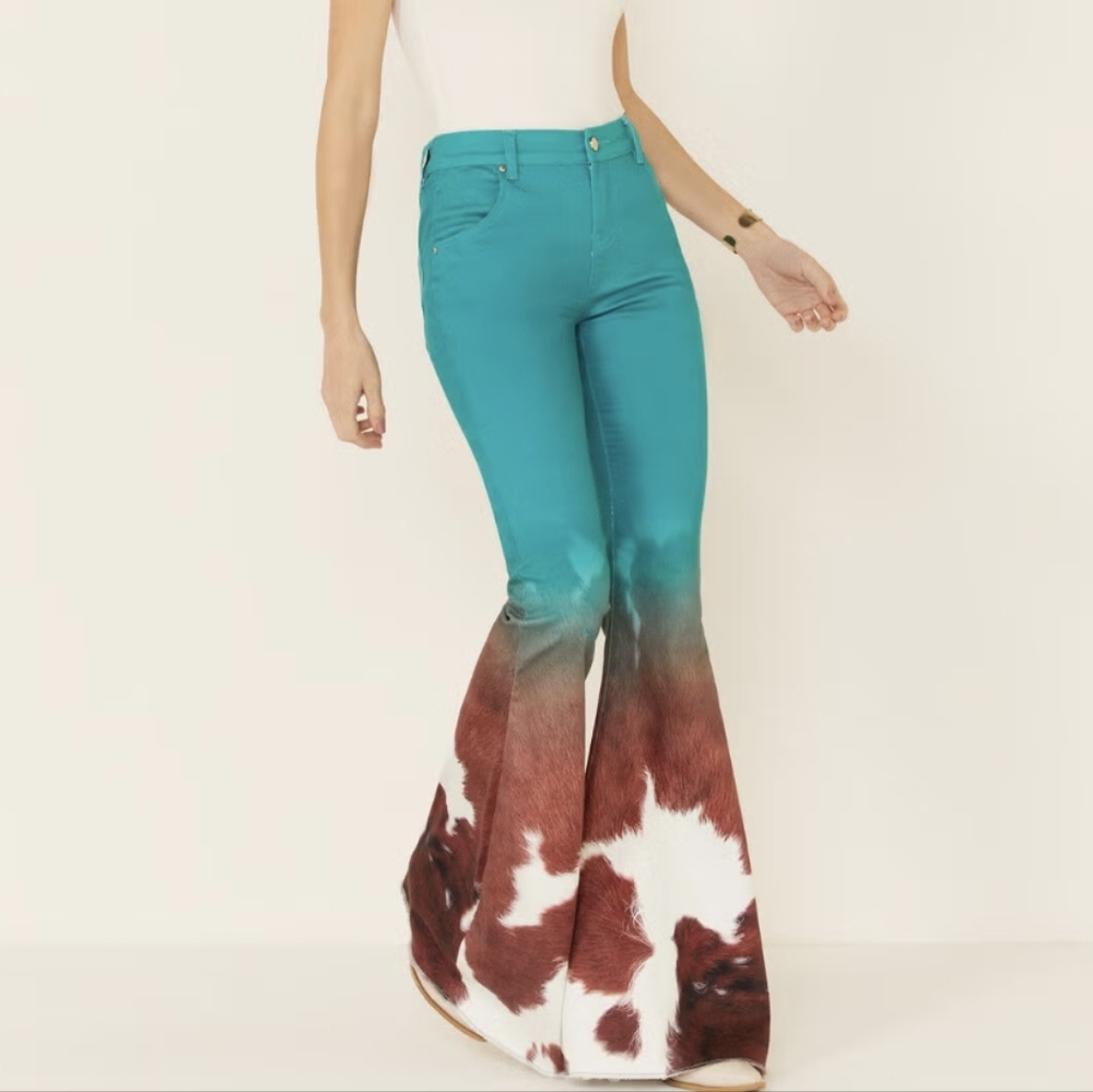 RANCH DRESS'N Fallon Taylor "Jade Cowhide" super flare jeans sz 2 NWT